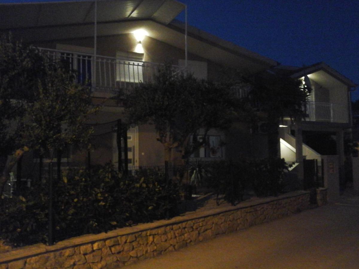 Apartments Anita Frane Водице Екстериор снимка