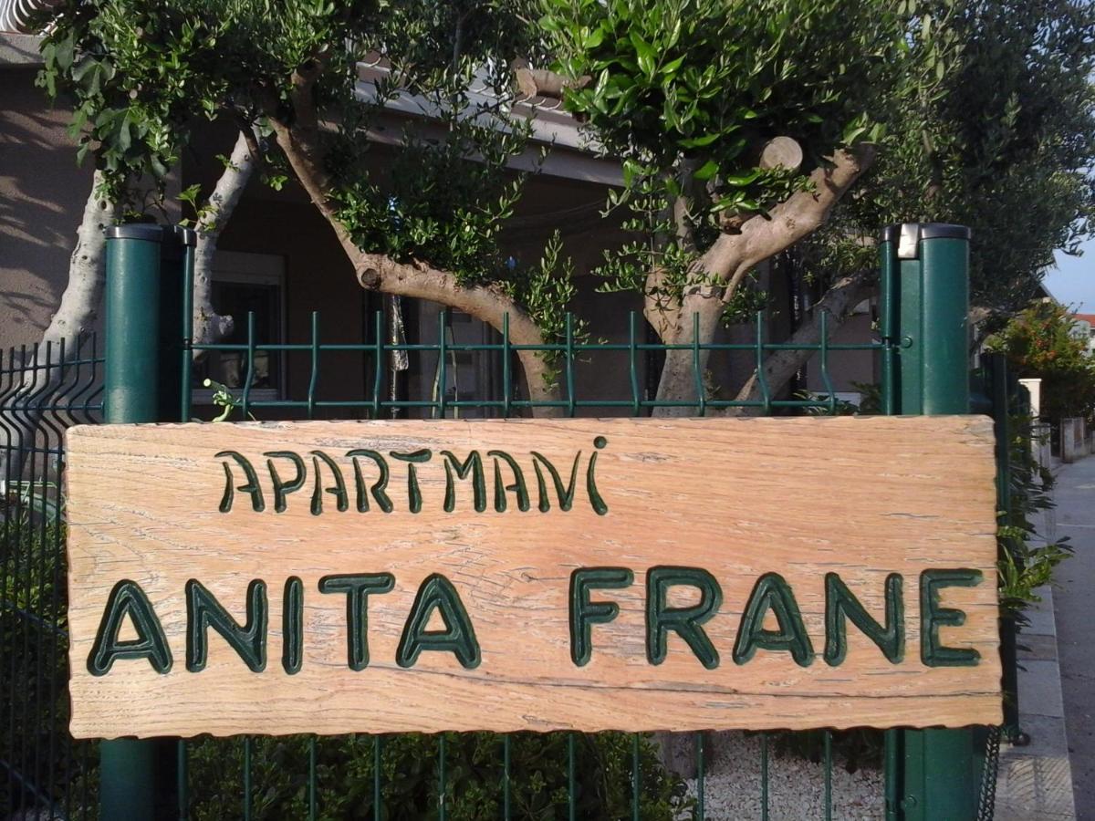 Apartments Anita Frane Водице Екстериор снимка