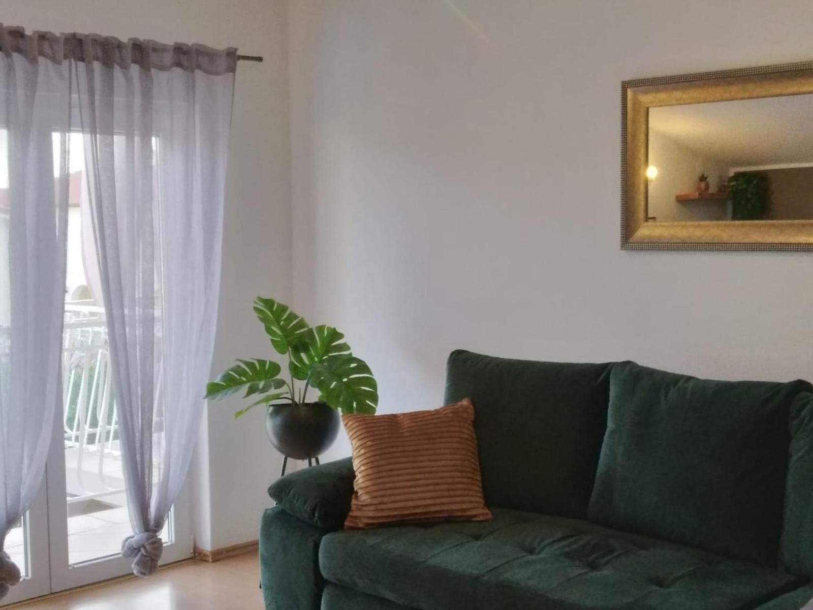 Apartments Anita Frane Водице Екстериор снимка