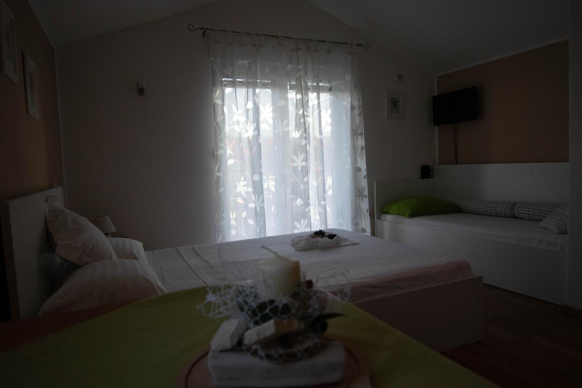 Apartments Anita Frane Водице Екстериор снимка