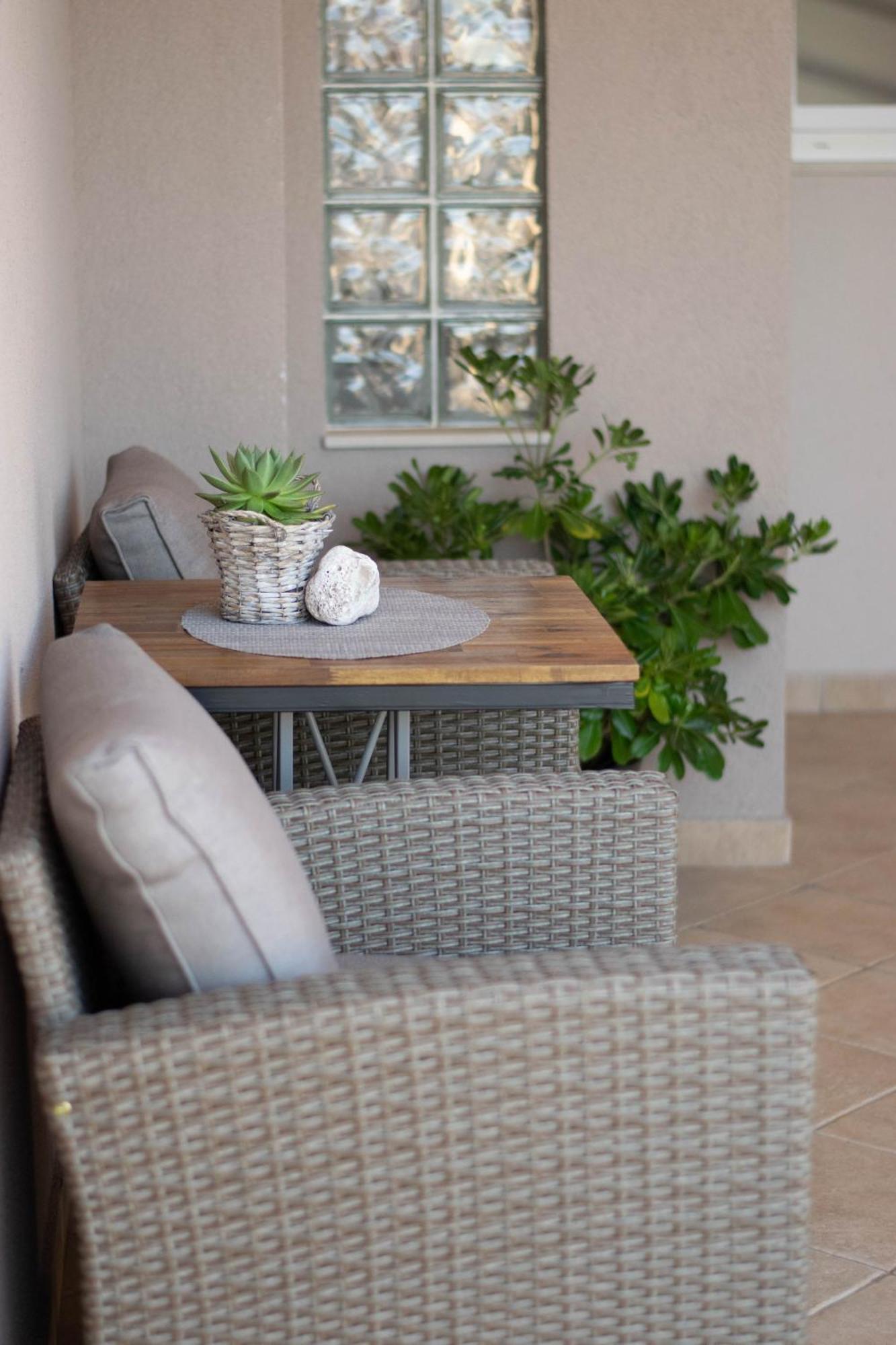 Apartments Anita Frane Водице Екстериор снимка