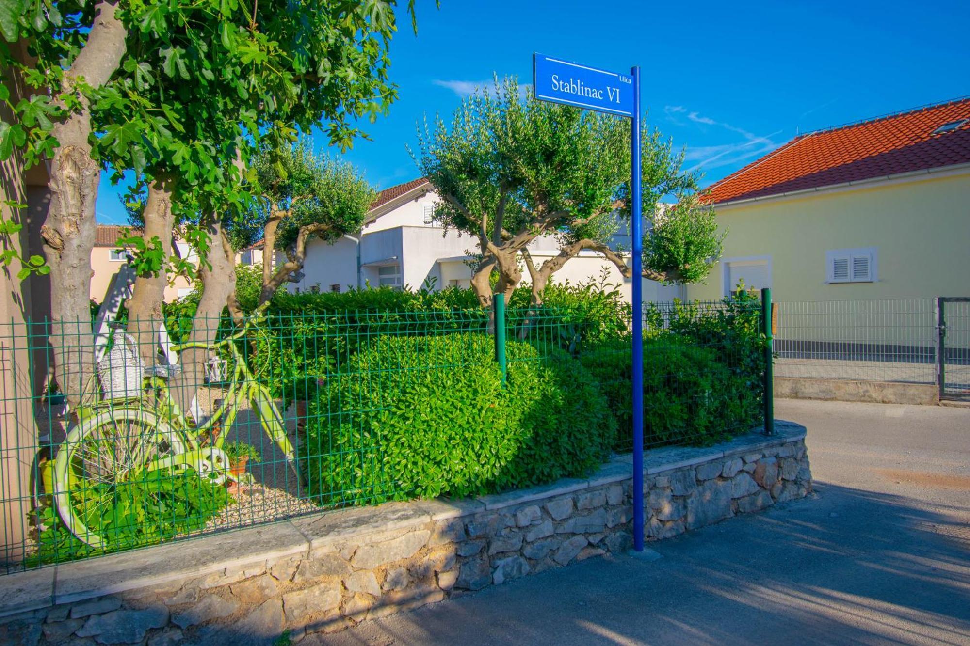 Apartments Anita Frane Водице Екстериор снимка